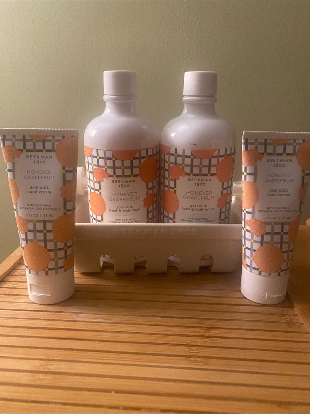 Beekman 1802 Honeyed Grapefruit Goat Milk Hand & Body Set w/ ceramic tray.